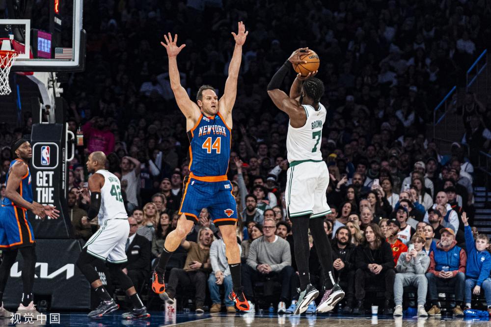 用进攻型中 用进攻型中