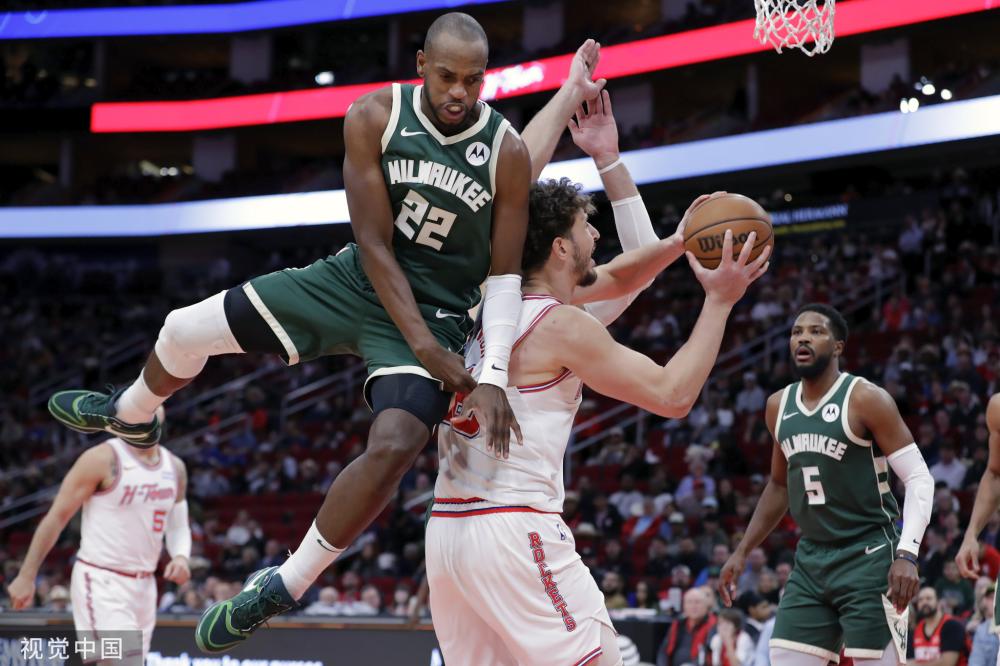 上演精彩绝 上演精彩绝